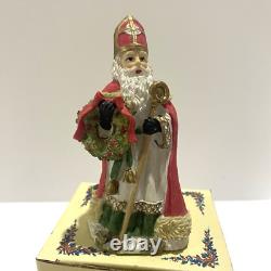 Lot of 13 Santa Figurines From The International Santa Collection Christmas