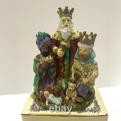 Lot of 13 Santa Figurines From The International Santa Collection Christmas