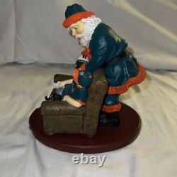 Lot of 4 Miami Dolphins Christmas Limited Colectables Santa Satues 1 Bobblehead