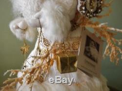 Lynn Haney 2000 Christmas Twilight 1150 Santa Claus Figure