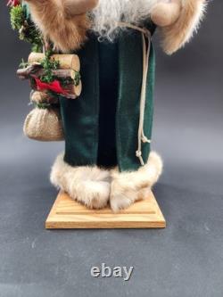 Lynn Haney 2006 Collection Santa Claus Holiday Visitor Presents Christmas