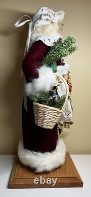 Lynn Haney Mrs. Santa Claus 18 character doll figure vintage 1991