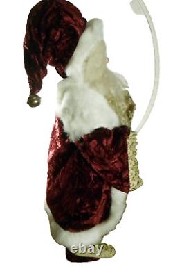 Mark Roberts 26 Santa Claus Christmas Figure with Hat Robe Slippers