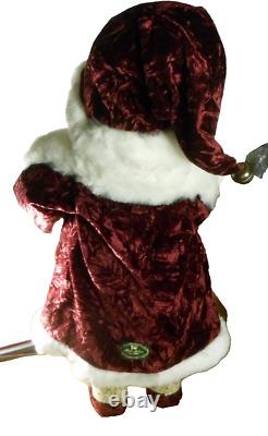 Mark Roberts 26 Santa Claus Christmas Figure with Hat Robe Slippers