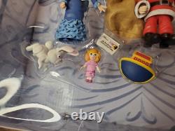 Memory Lane Santa Claus is Coming To Town Action Figure Set Trio Kris Kringle