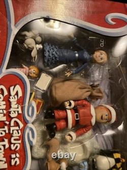 Memory Lane Santa Claus is Coming To Town Action Figure Set Trio Kris Kringle