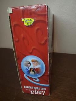 Memory Lane Santa Claus is Coming To Town Action Figure Set Trio Kris Kringle