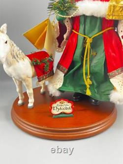 Midwest Heritage Santa Collection Santa Nykolai The Slavic Santa Figures with Box