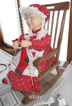 Motion-ettes of Christmas Rocking Mrs Santa Claus Animated Figure Working withBox