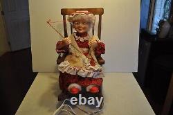 Motion-ettes of Christmas Rocking Mrs Santa Claus Animated Figure Working withBox