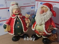 Mr & Mrs Claus Vintage Kirkland's Clause & Co. Christmas Ceramic Figurines 13