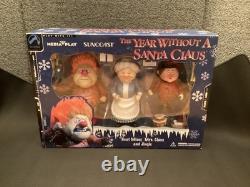 NIB 2002 The Year Without A Santa Claus Heat miser and Snow miser figures MINT