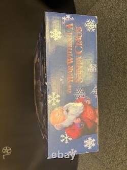 NIB 2002 The Year Without A Santa Claus Heat miser and Snow miser figures MINT