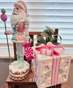 New SET Peppermint Square Pink Pastel Santa Nutcracker & Light-Up Gift Present