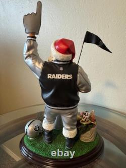 OAKLAND RAIDERS Sculpture SANTA CLAUS NFL Christmas DANBURY MINT Figurine