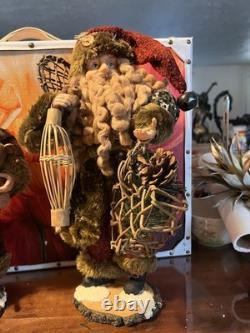 Old World Woodland style Santa Claus figurines