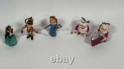 Playing Mantis Santa Claus Is Coming To Town Holiday Clip On Collection 2004 VTG