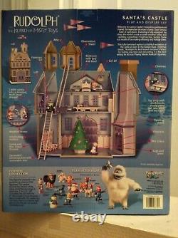 Playing Mantis Santa's Castle (Play & Display Set) with Bonus 3 Exclusive Figures