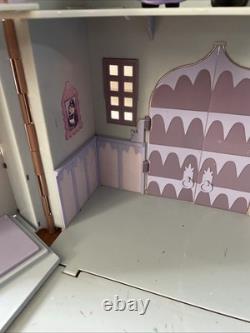 Playing Mantis Series 1 Rudolph Red Nosed Reindeer Santa's Castle Display Set