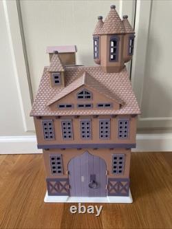 Playing Mantis Series 1 Rudolph Red Nosed Reindeer Santa's Castle Display Set