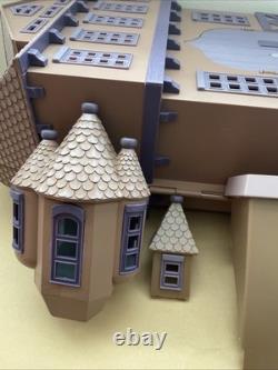 Playing Mantis Series 1 Rudolph Red Nosed Reindeer Santa's Castle Display Set