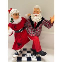 Possible Dreams Dancing Santa and Mrs Claus Figurines Christmas Decor