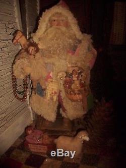 Primitive Santa Claus Doll, Antique quilt, Raggedy ann Doll, Vintage ornaments