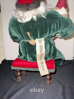 RARE House Of Hatten YE OLDE SANTA MAKER Dee Gann Santa Claus on Bench GIRL