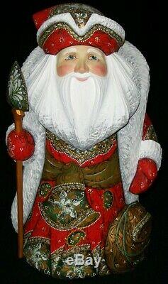 RUSSIAN SANTA CLAUS withRED & GREEN FLORAL CLOAK #2985 HAND PAINTED WOODEN STATUE