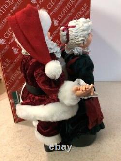 Rare Animated CLOTHTIQUE POSSIBLE DREAMS Jingle Bell Rock Dance SANTA -Mrs CLAUS