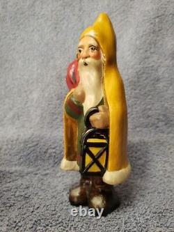 Rare/ Limited, Vaillancourt FolkArt Yellow Santa withGaoler's Lantern, 2006 #166