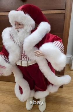 Raz Imports 2022 Merrymint 22.5 Peppermint Santa Clause Clean Detailed Nice