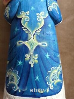 Russian Wooden Hand Carved/Painted Santa with Mary Baby Jesus Nativity 8.5 Signed