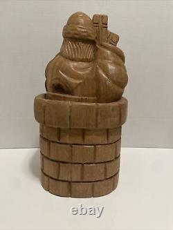 SANTA CLAUS CHIMNEY GIFTS Hand Carved WOODEN PAPER MACHE MOLD/SCULPTURE EUC VTG