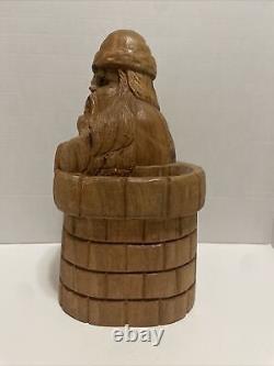 SANTA CLAUS CHIMNEY GIFTS Hand Carved WOODEN PAPER MACHE MOLD/SCULPTURE EUC VTG