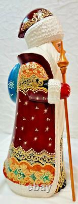 SANTA CLAUS CHRISTMAS RUSSIAN HAND CARVED WOODEN STATUE Sergiev Posad