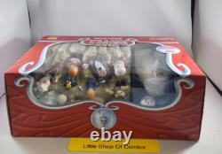 Santa Claus Comin' To Town Winter & Friends Deluxe Action Figure