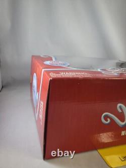 Santa Claus Comin' To Town Winter & Friends Deluxe Action Figure