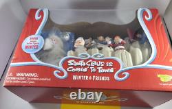 Santa Claus Comin' To Town Winter & Friends Deluxe Action Figure