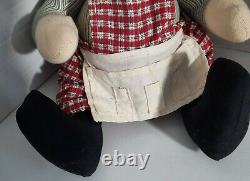 Santa Claus Figure Stuffed Cloth Carpenter Apron Tool Belt Movable Joints Yarn