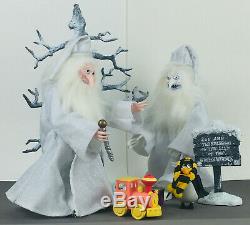 Santa Claus Is Comin To Town Winter Warlock And Winter Figures Memory Lane Used