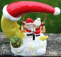 Santa Claus Mrs. Claus Music Box We Wish You Merry Christmas Ceramic 1984 Japan