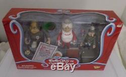 Santa Claus is Comin' to Town Action Figures Burgermeister Mrs. Kringle Grimsley