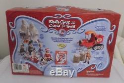 Santa Claus is Comin' to Town Action Figures Burgermeister Mrs. Kringle Grimsley