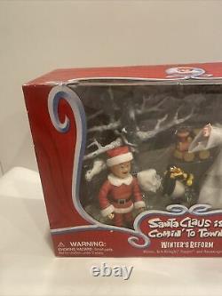 Santa Claus is Comin to Town WINTER'S REFORM Figure Topper Kringle Snowscape New