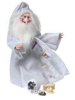 Santa Claus is Comin' to Town Winter Wizard Figure