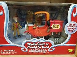 Santa Claus is Coming to Town Mail Truck figure set