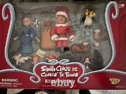 Santa Claus is coming to town action 2004. Pre owned box