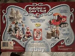 Santa Claus is coming to town action figure trio 2004 new in box