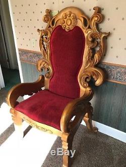 Santa Claus, life size manequin with decorative chair